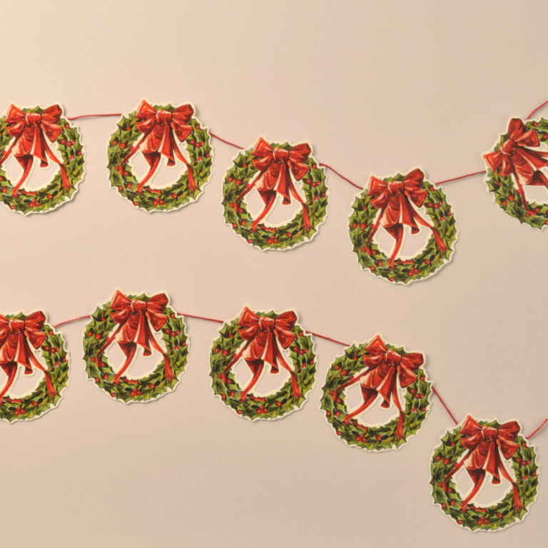 R120G Glittered Garland Christmas Wreath Mamelok